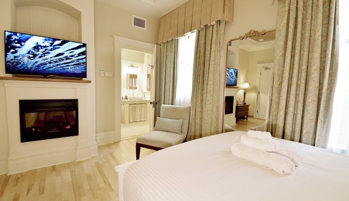 Deluxe Room, 2 Queen Beds