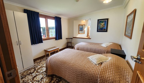 Panoramic Cabin, 3 Bedrooms, Balcony, Lake View