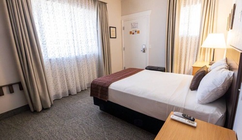 Patio Room with 1 Double Bed