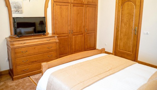 Basic Double Room, Garden View