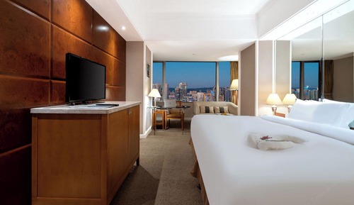 Superior Room, City View