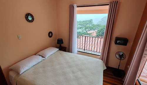 Economy Double Room, Garden View