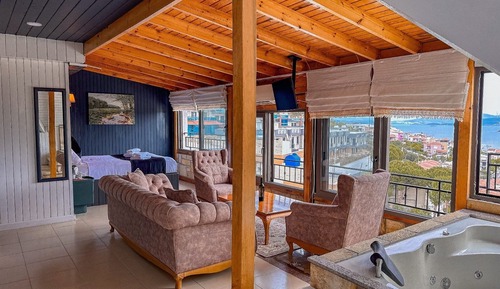Deluxe Room, Hot Tub, Sea View