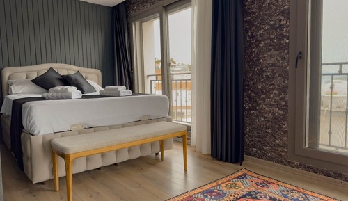 Deluxe Suite, Smoking, Sea View