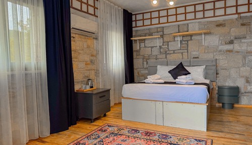 Deluxe Room, 1 Bedroom, Smoking, Sea View