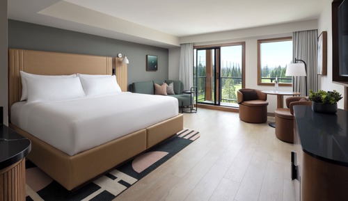 Deluxe Room, Balcony, Mountain View