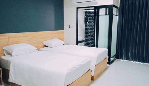 Superior Twin Room