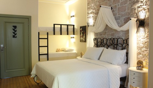 Standard Quadruple Room