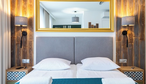Economy Double Room, 1 Queen Bed, Non Smoking, Microwave