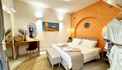 Luxury Apartment, City View