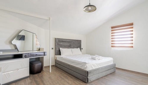 Premium Apartment, Multiple Beds, City View