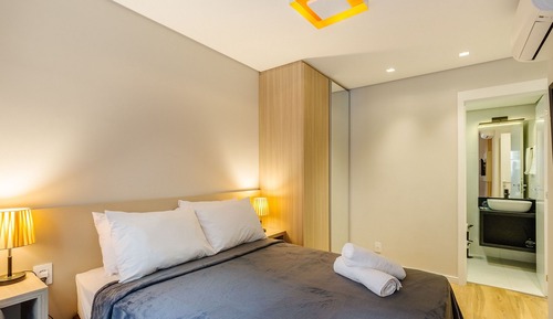 Basic Apartment