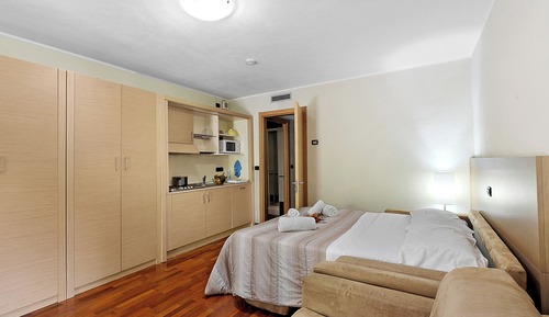 Standard Studio (Baita 6 - Shared Terrace Studio 108)