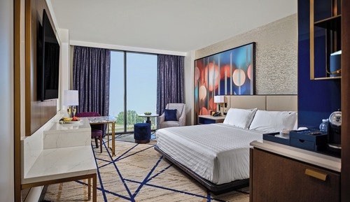 Deluxe Room, 1 King Bed