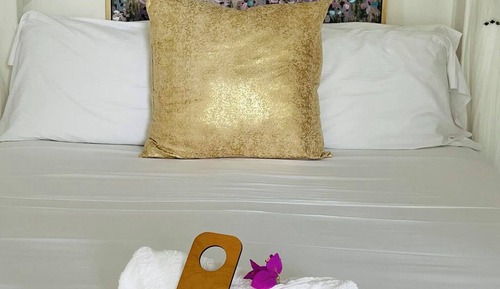 Romantic Studio Suite