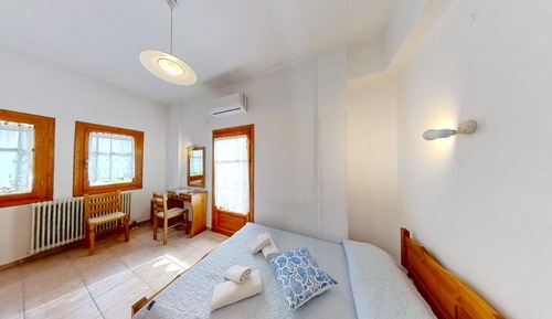 Basic Triple Room