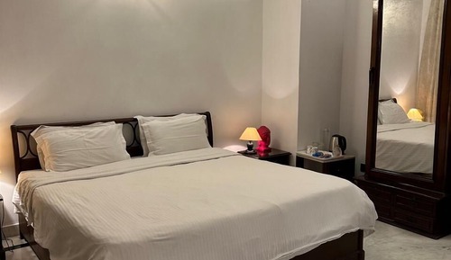 Basic Double Room