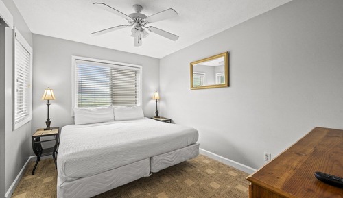 Condo, 1 King Bed with Sofa bed, Balcony, Mountain View