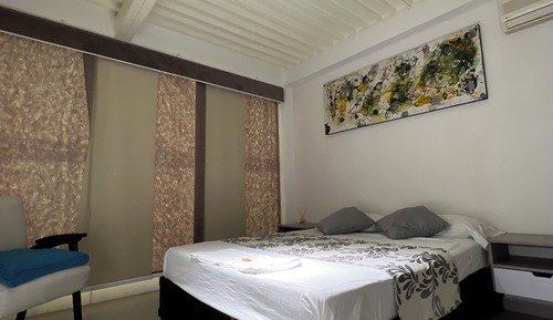 Superior Duplex, Courtyard View