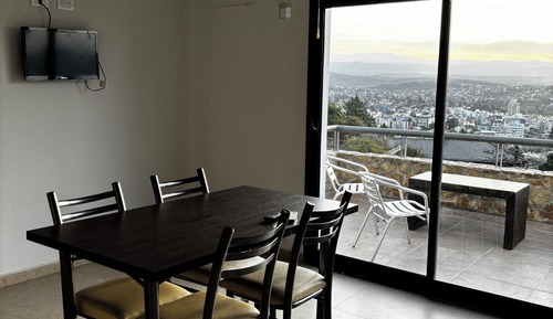 Luxury Room, 1 King Bed, Balcony, Lake View