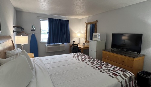 Standard Room, 1 King Bed, Non Smoking