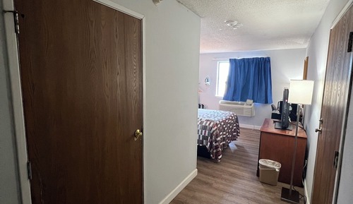 Standard Single Room, 1 Queen Bed, Accessible, Non Smoking