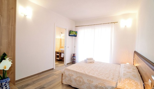 Superior Double Room, Garden View