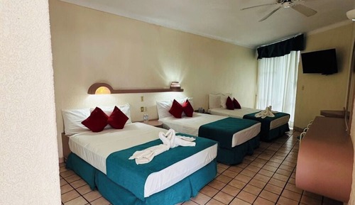 Comfort Triple Room