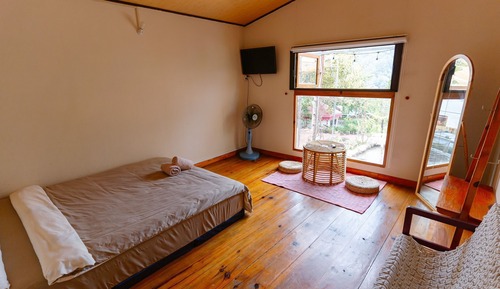 Family Room, Mountain View