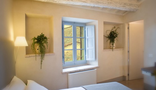Design Room, Ensuite, Courtyard View