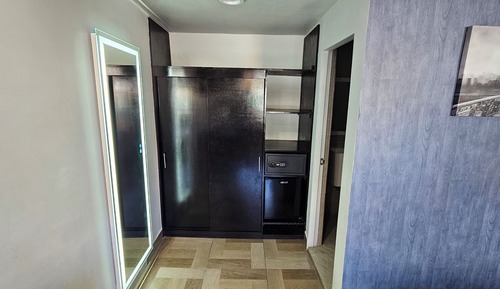 Business Room, 1 King Bed