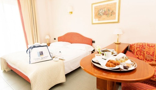 Classic Double or Twin Room, Balcony