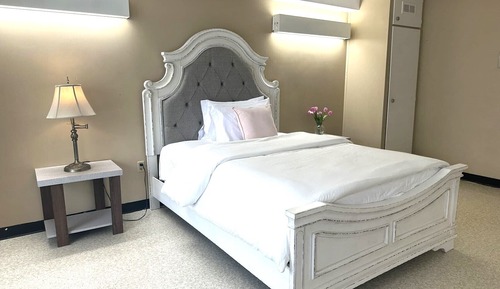 Double Room, 1 Bedroom, 1 Queen Bed, 2 Double beds