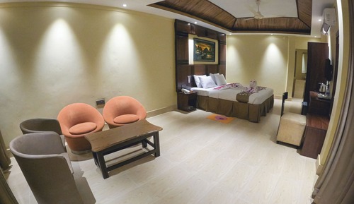 Premium Cottage, Garden View