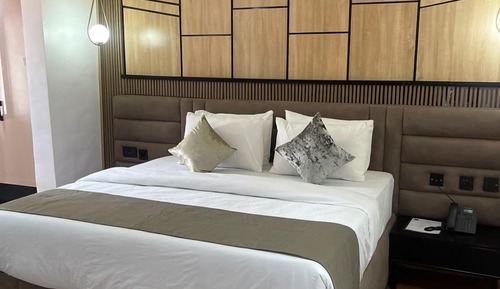Deluxe Room, 1 King Bed, Non Smoking