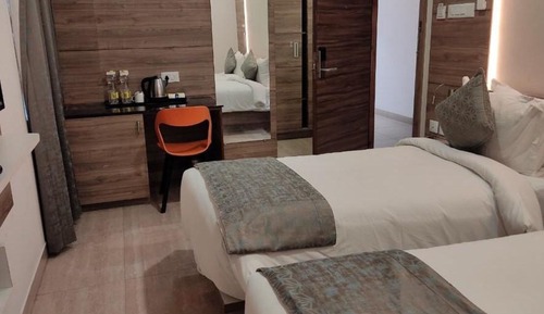 Deluxe Double or Twin Room