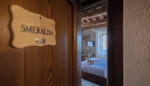 Room, 1 Queen Bed, Lake View