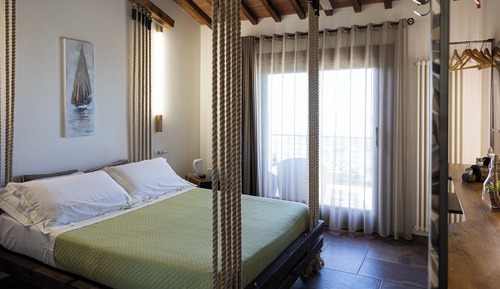Panoramic Room, 1 Queen Bed, Lake View