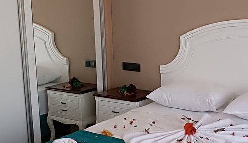 Standard Suite, Non Smoking, Sea Facing