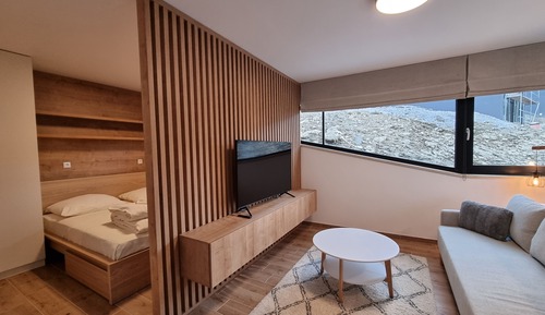 Family Studio