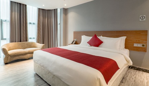 Premium Room, 1 King Bed