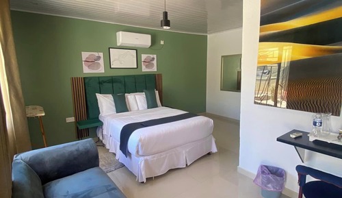 Deluxe Double Room, Patio, Garden View