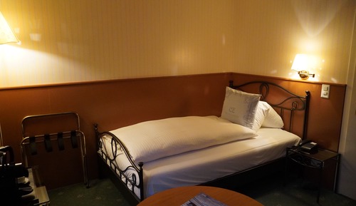 Classic Single Room