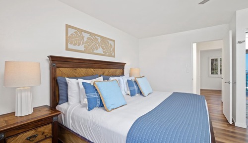 Condo (2 Bedrooms)