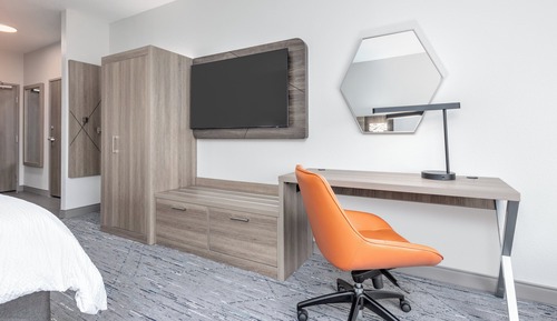 Standard Room, 1 King Bed