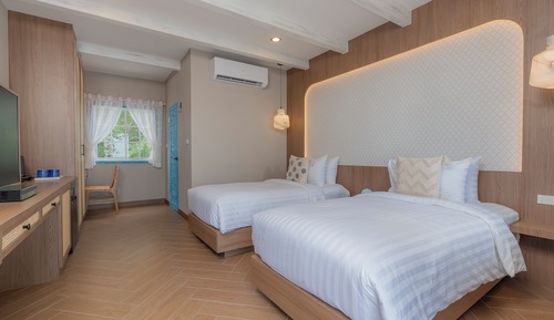 Cafe Suites 5, Superior Twin Sea View