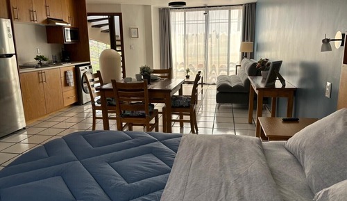 Deluxe Loft, Non Smoking, Microwave