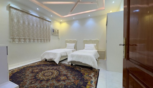 Luxury Suite