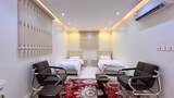 Signature Twin Room