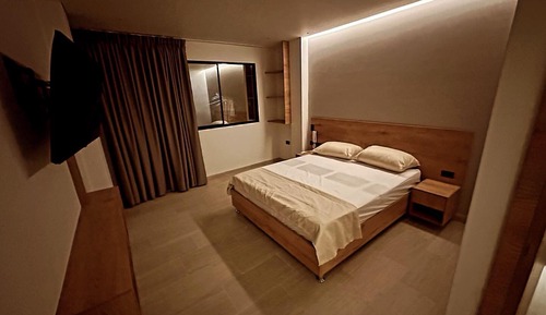 Classic Double Room, City View